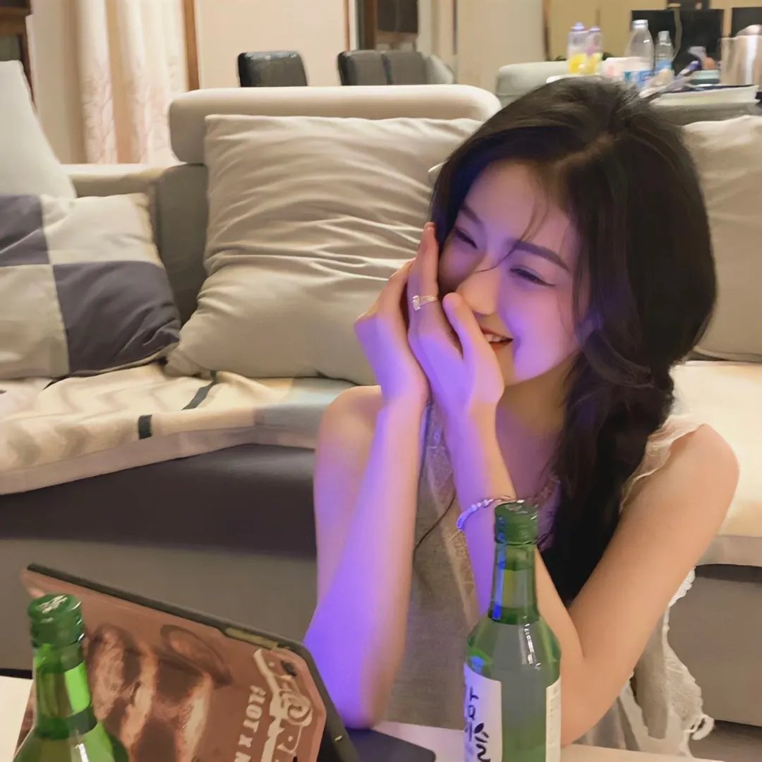 常驻MC后台发生口角，节目组火速否认，长达一周持续发酵